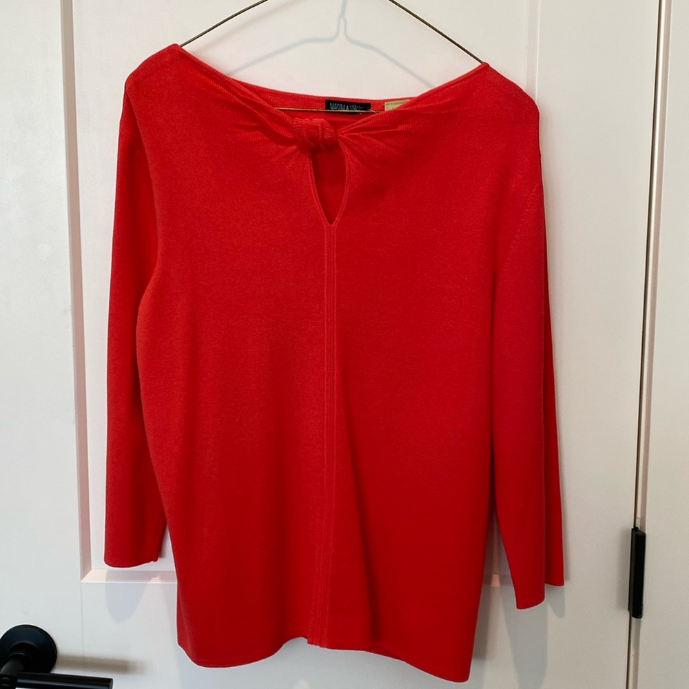 Yarns and Stitches‎ 3/4 sleeve sweater